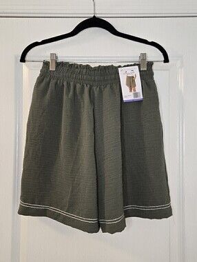 Adrianna Papell Green Casual Shorts Airflow Shorts Brand New Size XS 5in Inseam